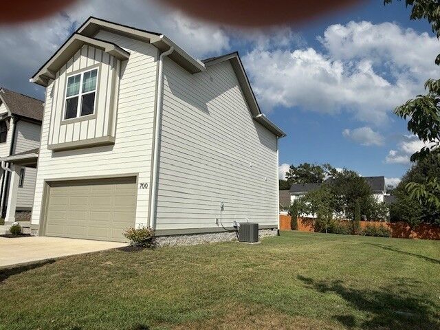 Property Photo:  700 Caraway Ln 1  TN 37211 