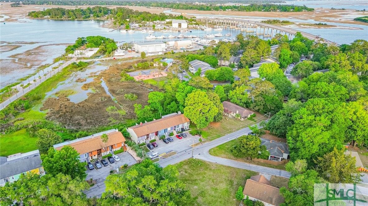 Property Photo:  2603 Dogwood Avenue  GA 31404 