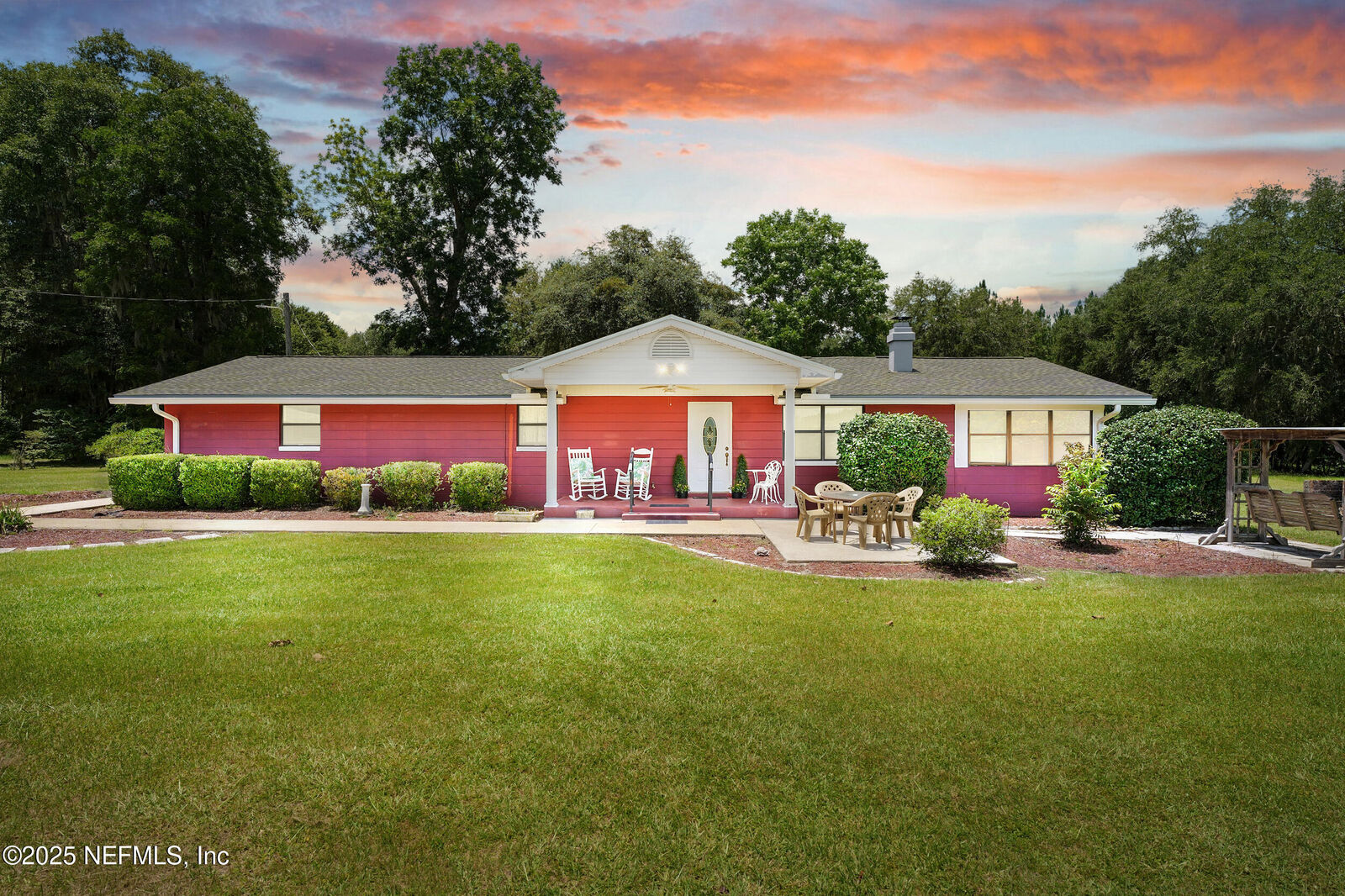Property Photo:  17200 Casa Roja Lane  FL 32046 