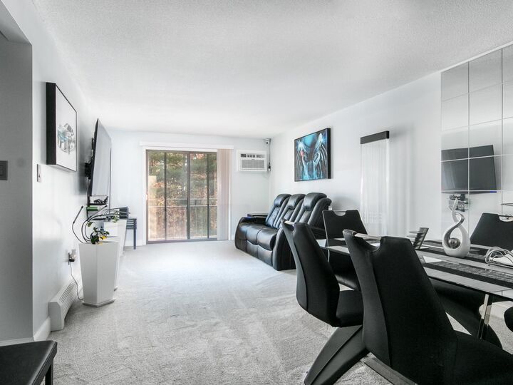 Property Photo: 23 Country Club Drive NH 03102