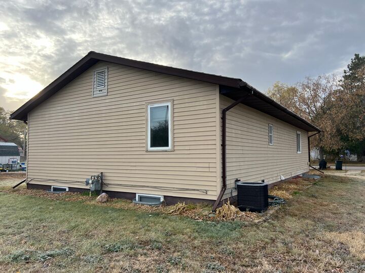 Property Photo: 619 2nd Street W MN 56470