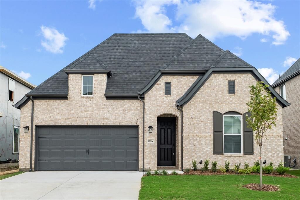 Property Photo:  16932 Leatherflower Boulevard  TX 76247 