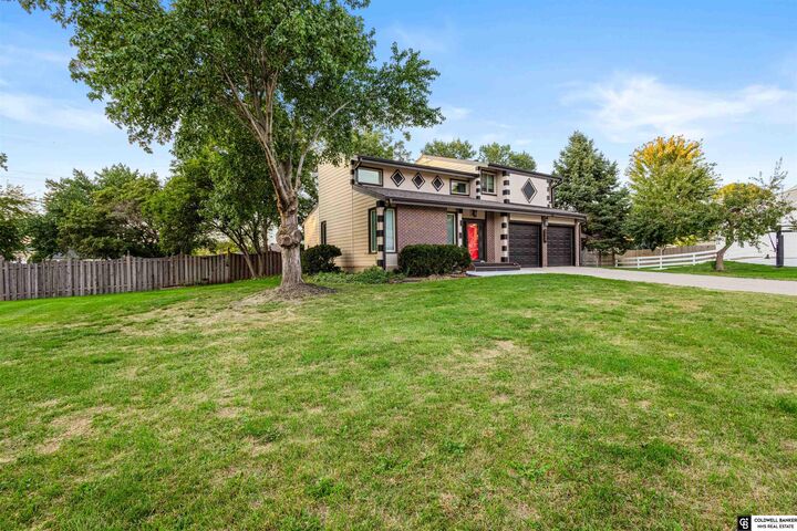 Property Photo:  7300 Raven Circle  NE 68506 