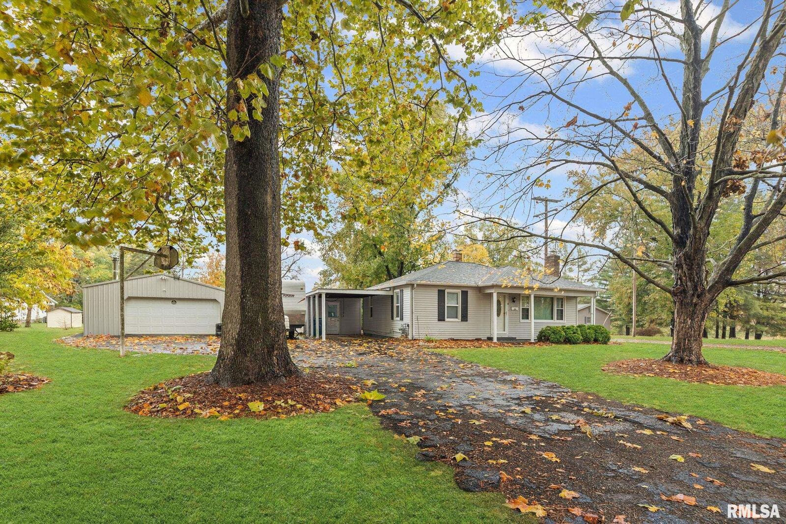 Property Photo:  444 N Marion Street  IL 62801 