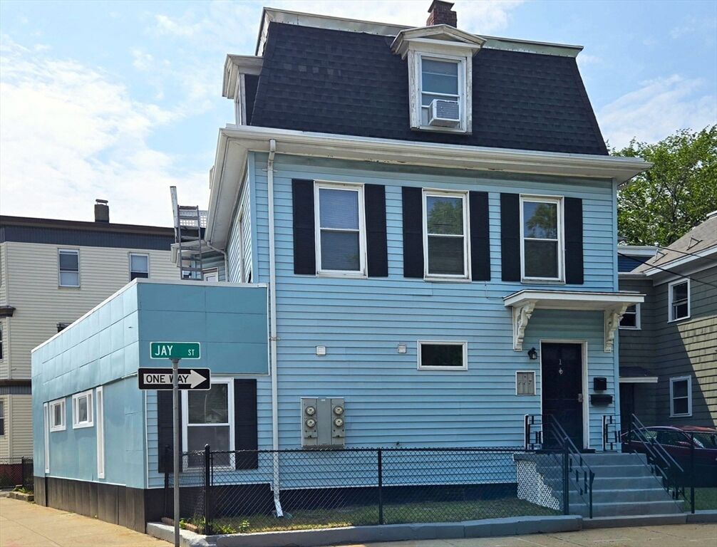 Property Photo:  1 Jay Street  MA 02139 
