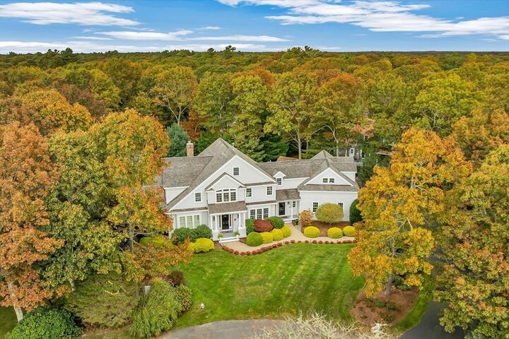 Property Photo:  11 Teal Circle  MA 02649 