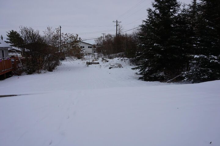 4804 47 Avenue  Innisfail AB T4G 1N6 photo