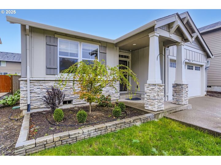 Property Photo:  4061 SW Rodlun Rd  OR 97080