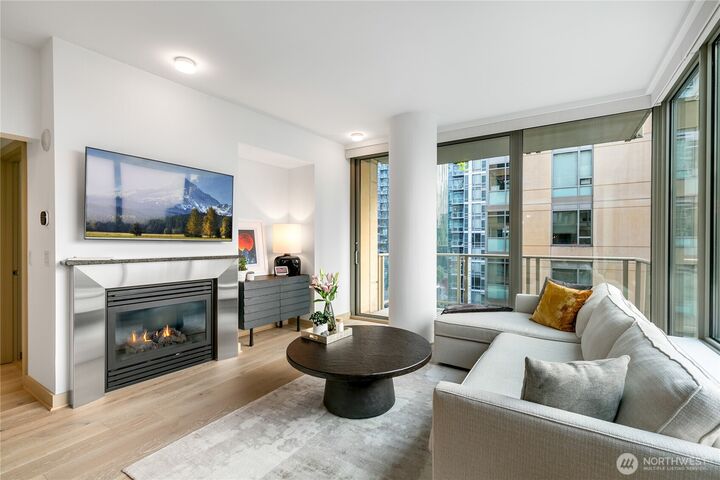 Property Photo:  910  Lenora Street S1009  WA 98121 