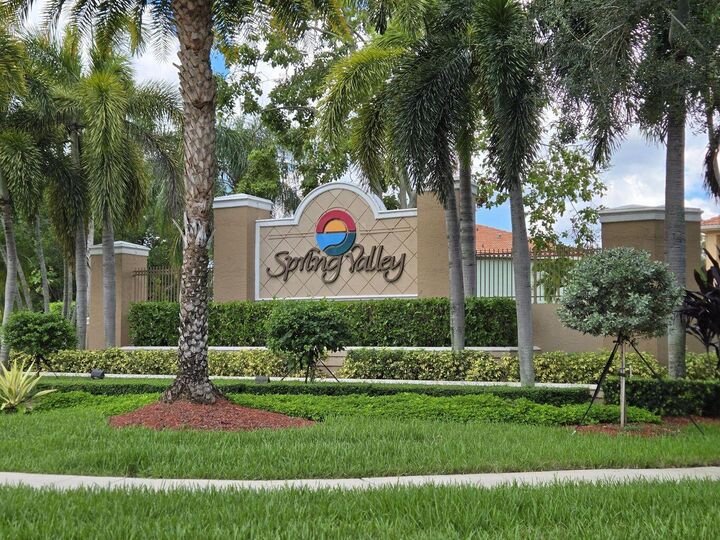 Property Photo: 16514 NW 3rd Street FL 33028