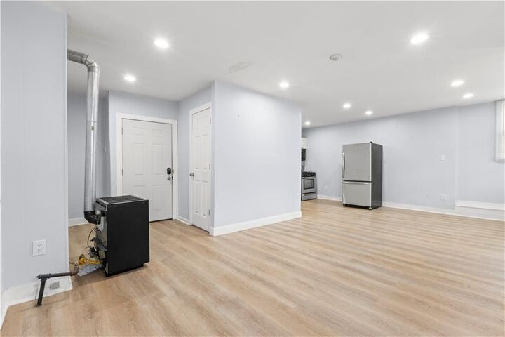 Property Photo:  152 Washington Street  RI 02863 