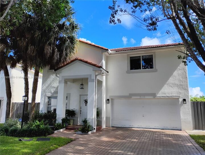 Property Photo:  7515 SW 164th Ct  FL 33193