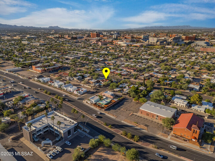 Property Photo: 1650 E 10th Street AZ 85719