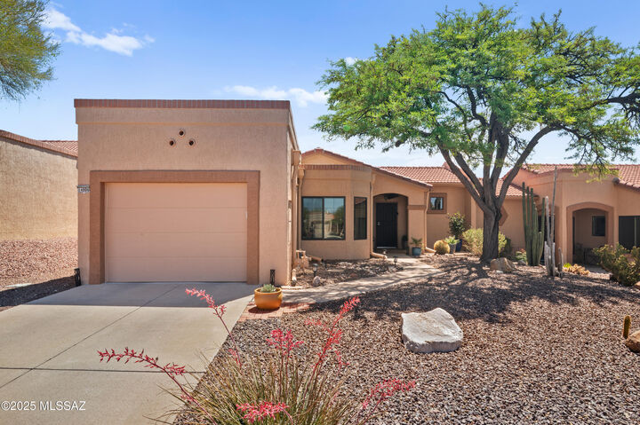Property Photo:  14006 N Green Tree Drive  AZ 85755 