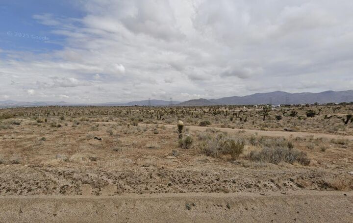 0 Dover Road  Apple Valley CA 92308 photo