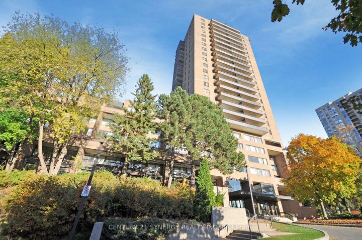 515 St Laurent Boulevard 631  Manor Park - Cardinal Glen and Area ON K1K 3X5 photo