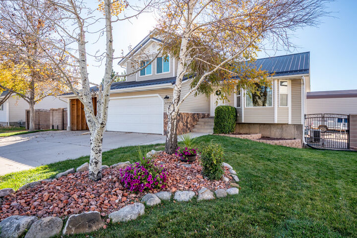 Property Photo: 4759 N Oregon Trail UT 84721