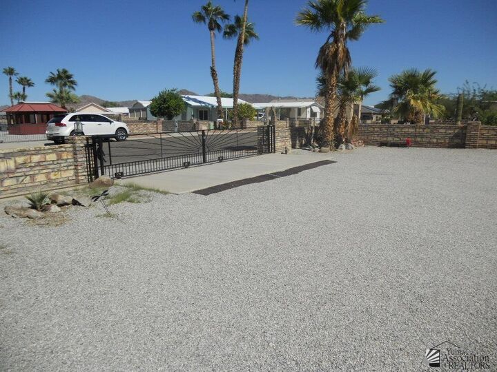 Property Photo: 13595 E 48 Dr AZ 85367