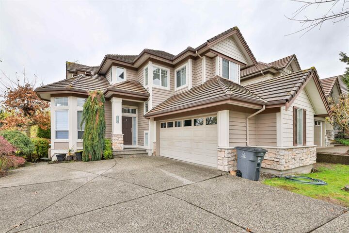 Property Photo: 15638 33 Avenue BC V3Z 0K5