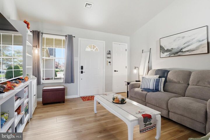 Property Photo:  139 Easterly Drive  PA 17050 