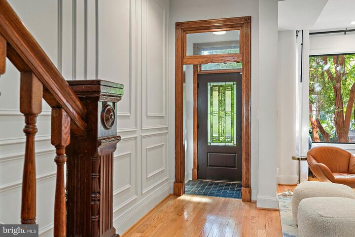 Property Photo: 55 S Street NW DC 20001