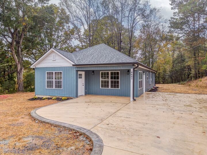 Property Photo:  4685 Mitchell Bridge Road  GA 30721 