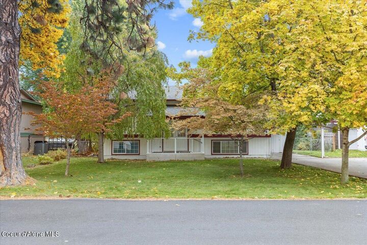 Property Photo:  10934 N Maple St  ID 83835