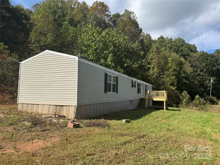 28 Cody Brian Drive  Leicester NC 28748 photo