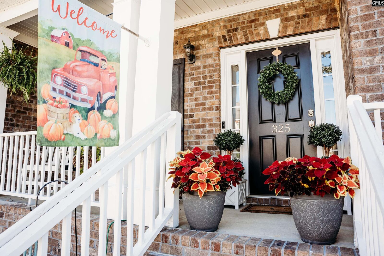 Property Photo:  325 Southberry  SC 29072-7181 