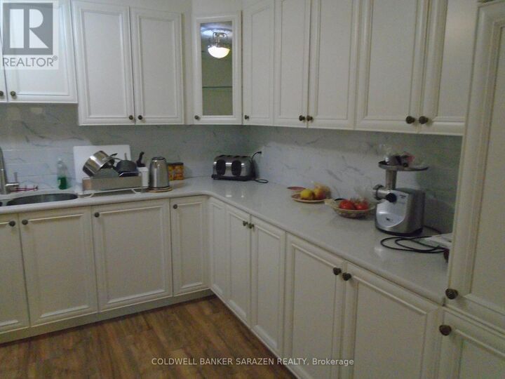 Photo de la propriété: 2951 Riverside Drive North 414 ON K1V 8W6