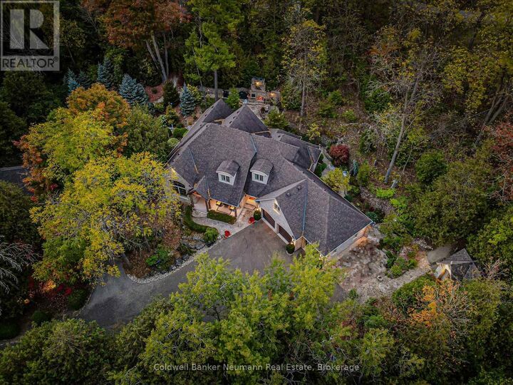 Property Photo:  198 Pasmore Street  ON N0B 2K0 