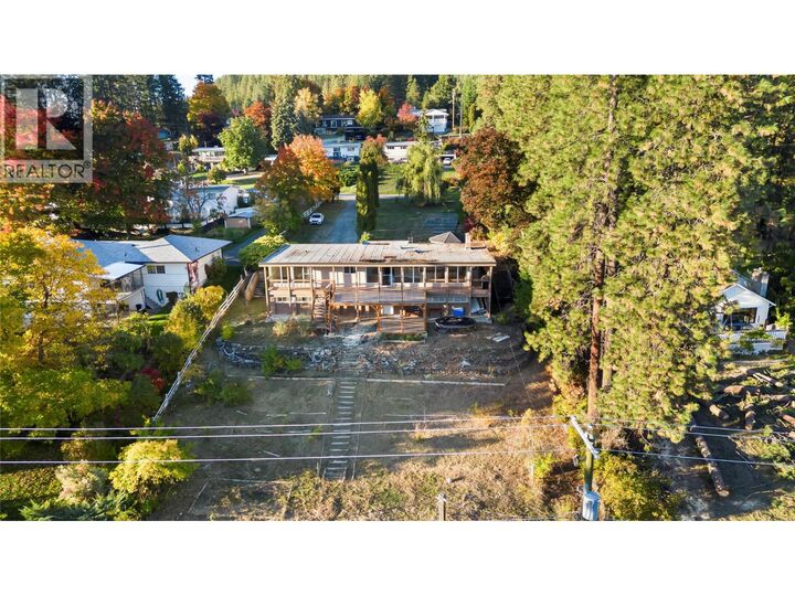 2424 Crawford Street  Creston BC V0B 1G5 photo