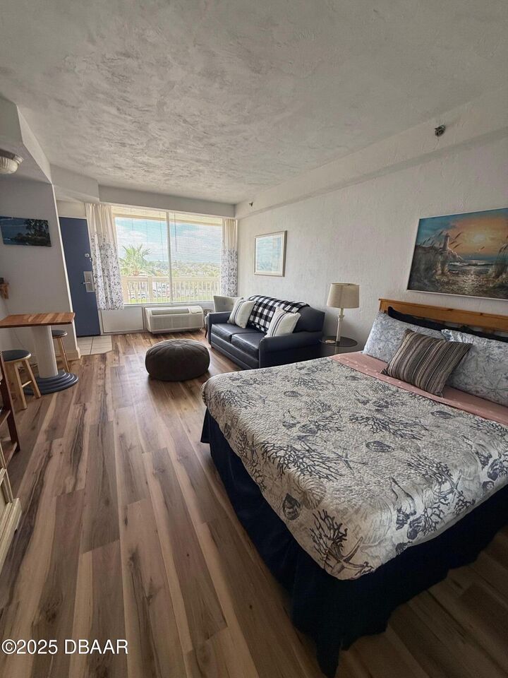 Property Photo: 2700 N Atlantic Avenue N 419 FL 32118