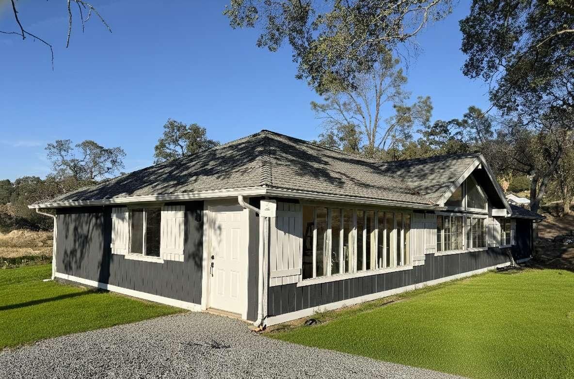 Property Photo:  23224 Granite Creek Lane  CA 93619 