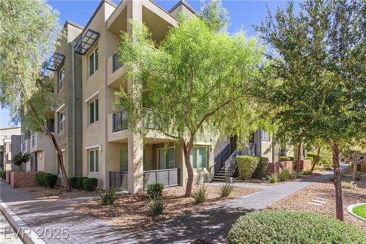 11257 Rainbow Peak Avenue 204  Las Vegas NV 89135 photo