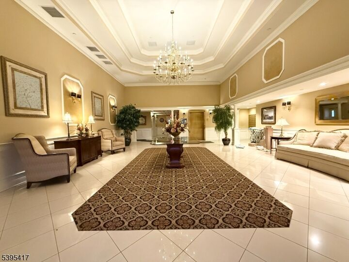 Property Photo:  175 Rochelle Ave 218  NJ 07662 