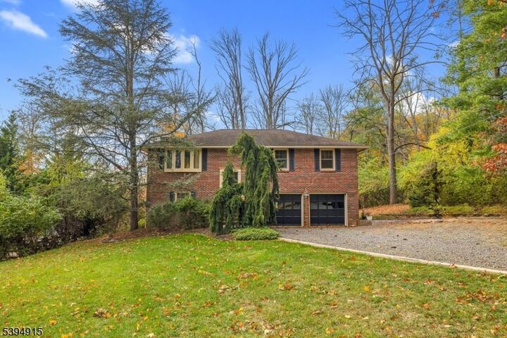 Property Photo:  39 Old Stirling Rd  NJ 07059 