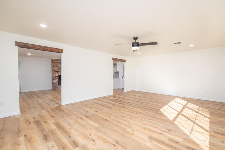 Property Photo:  701 Cypress  MS 39759 