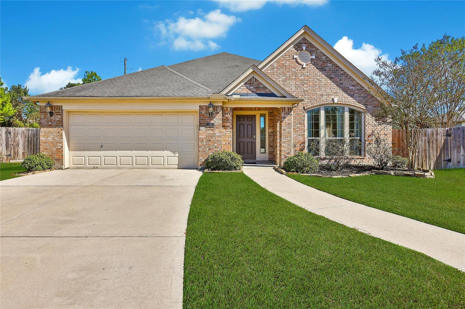 Property Photo: 27603 Molly Hills Court TX 77386