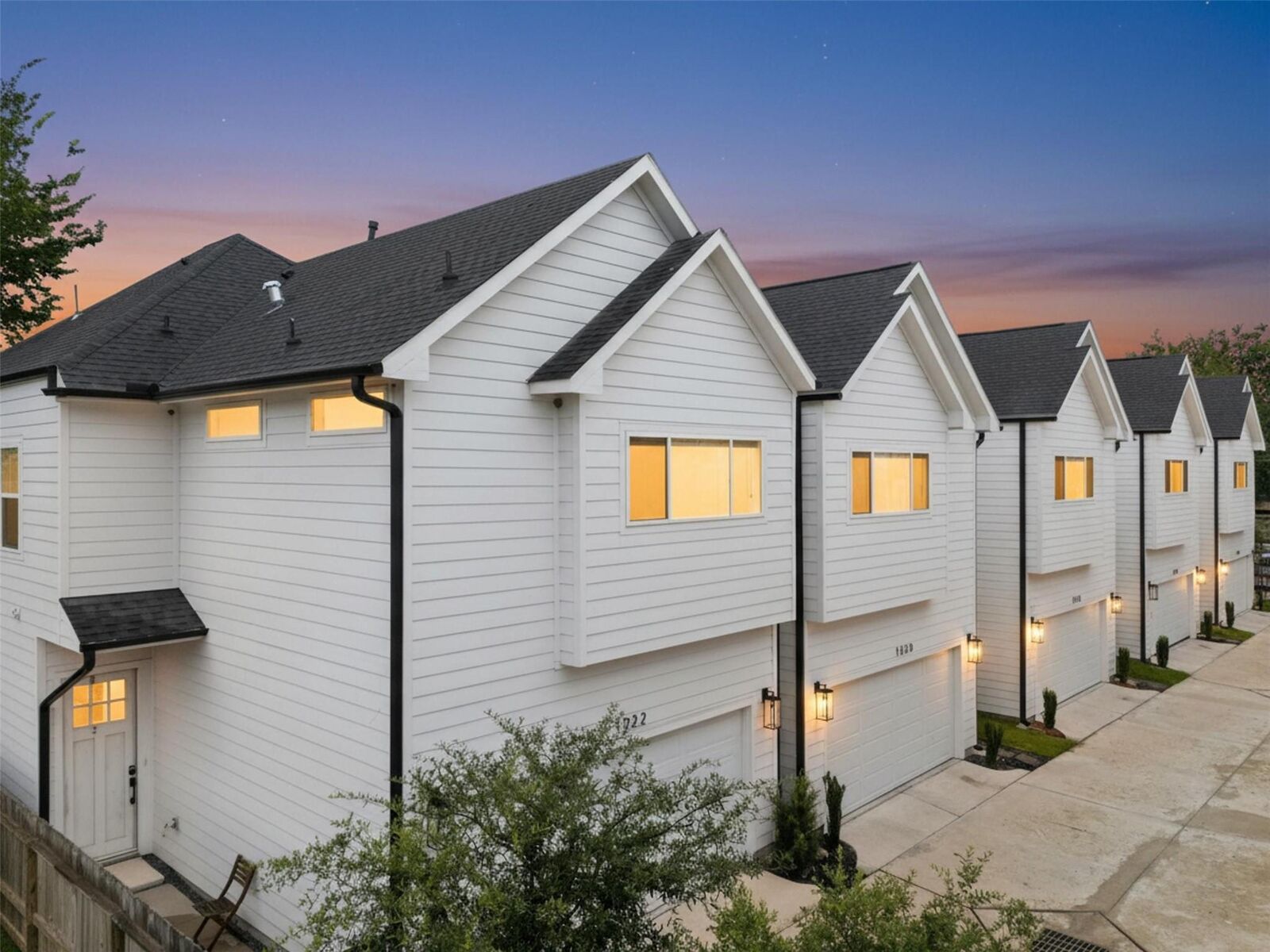 Property Photo: 1222 McNeil Street TX 77009