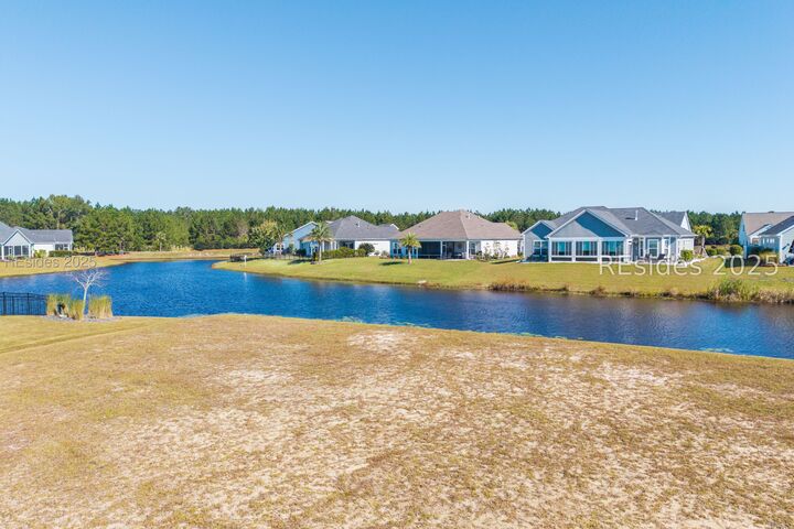 Property Photo:  564 River Oak Way  SC 29927 