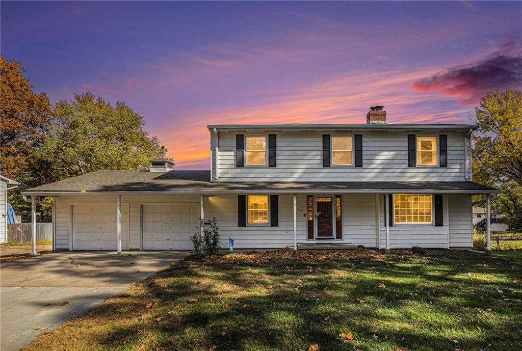 Property Photo: 324 S Stevenson Street KS 66061