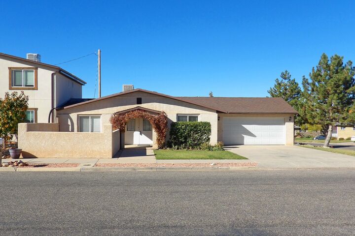 Property Photo:  680 S 75 E  UT 84720 