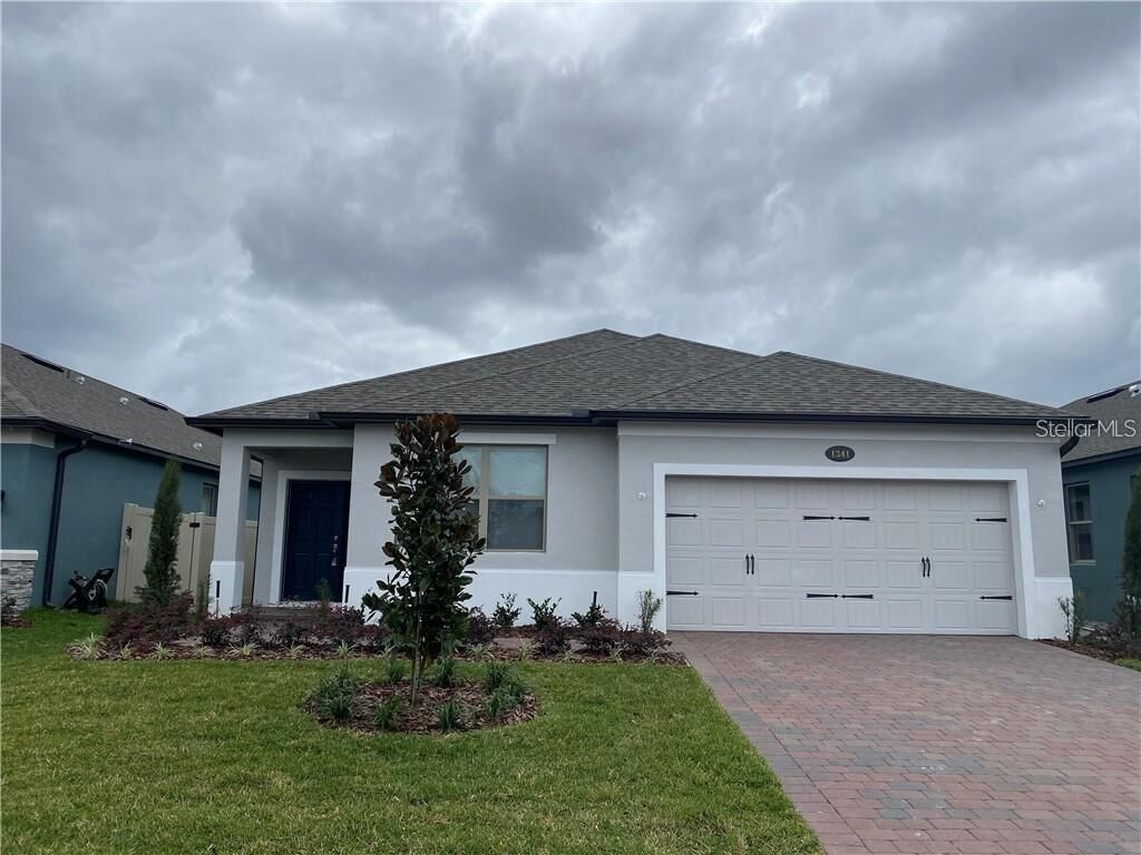 Property Photo: 1341 Clear Brook Place FL 34772