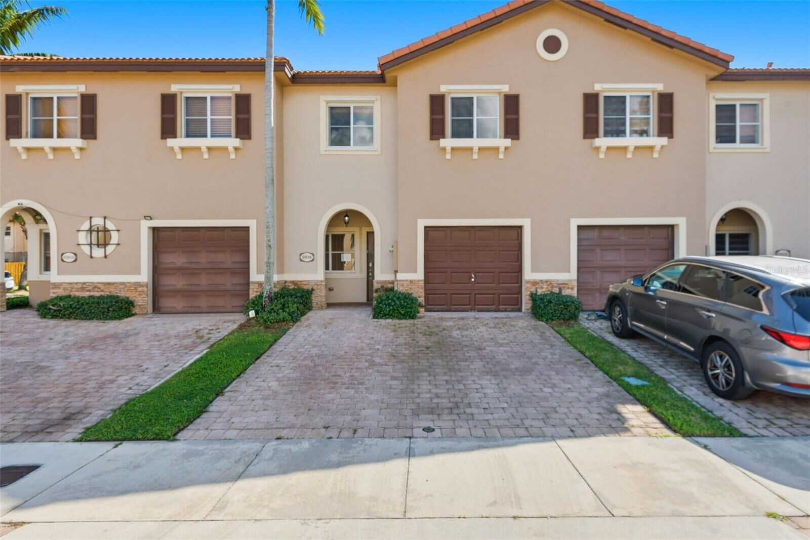 Property Photo: 8914 SW 222nd Terrace FL 33190