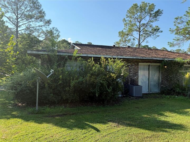 Property Photo: 5811 NW 23rd Terrace A, B, C, D FL 32653