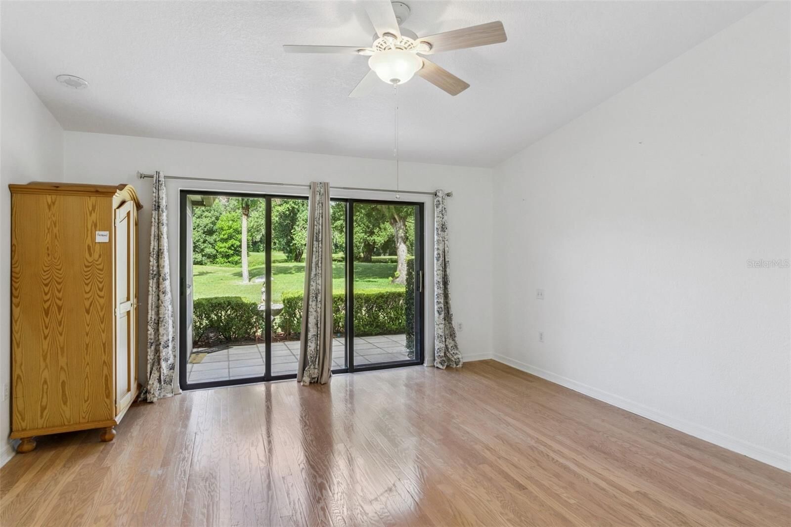 Property Photo:  2697 Clubhouse Drive  FL 33898 
