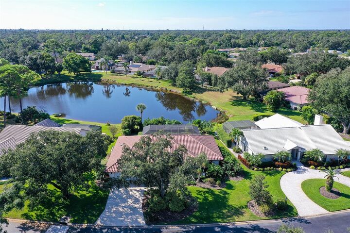 Property Photo: 4326 Oak View Drive FL 34232