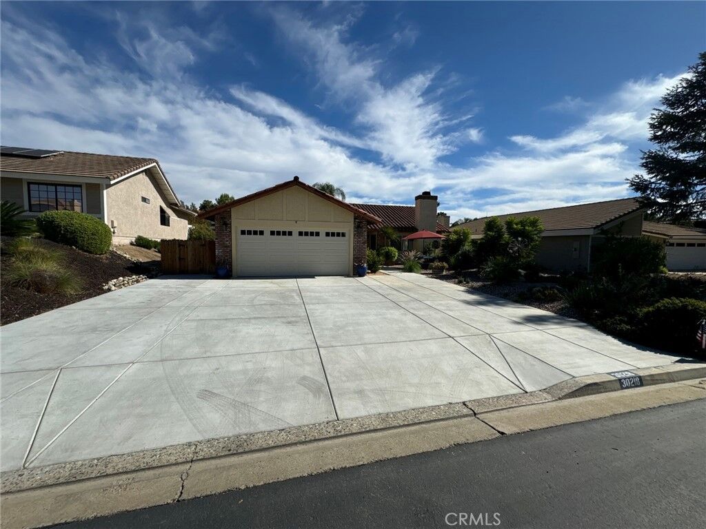 Property Photo: 30218 Channel Way CA 92587