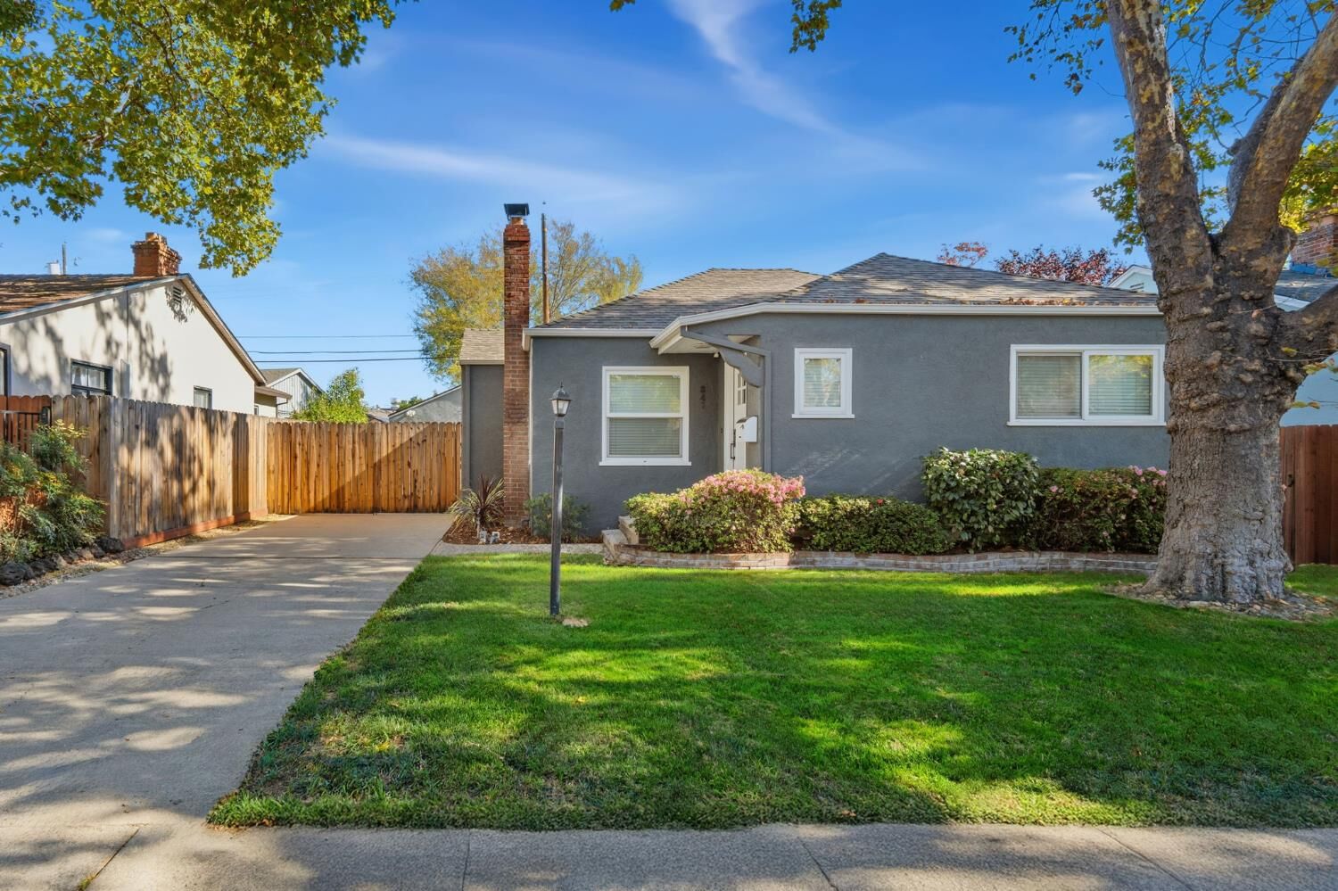 Property Photo: 841 55th Street CA 95819